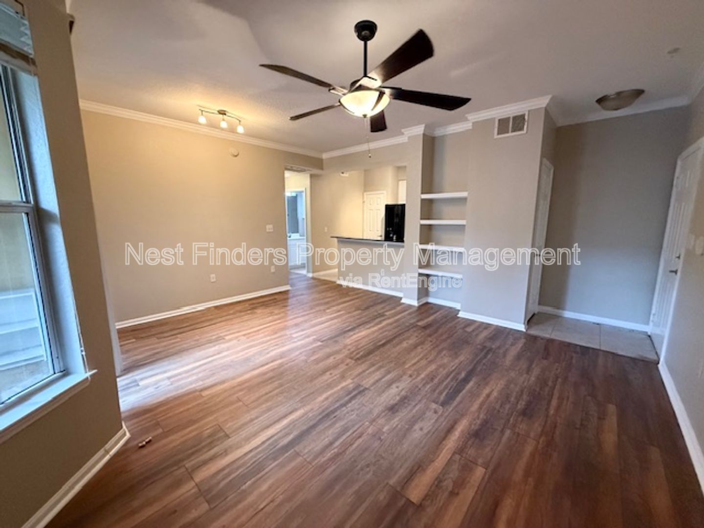 Building Photo - 8539 Gate Pkwy W