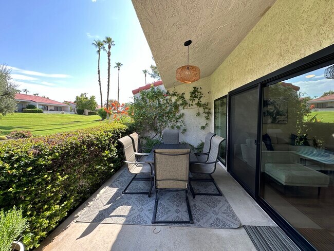 Building Photo - 166 Wimbledon Ct