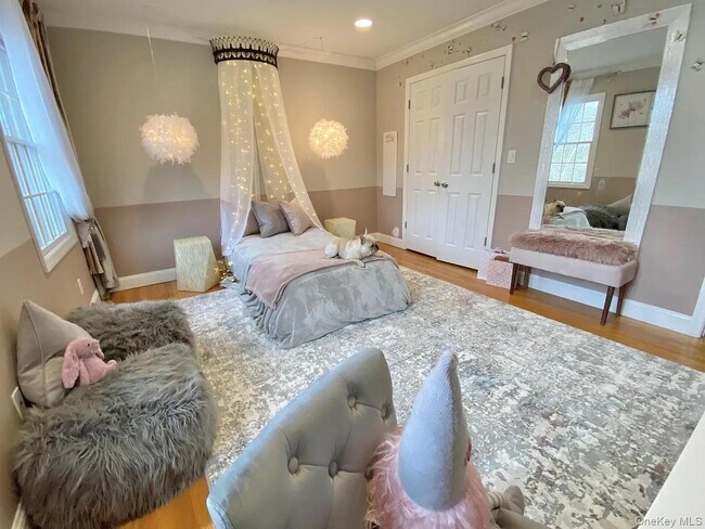 Building Photo - 24 Wilafra Pl