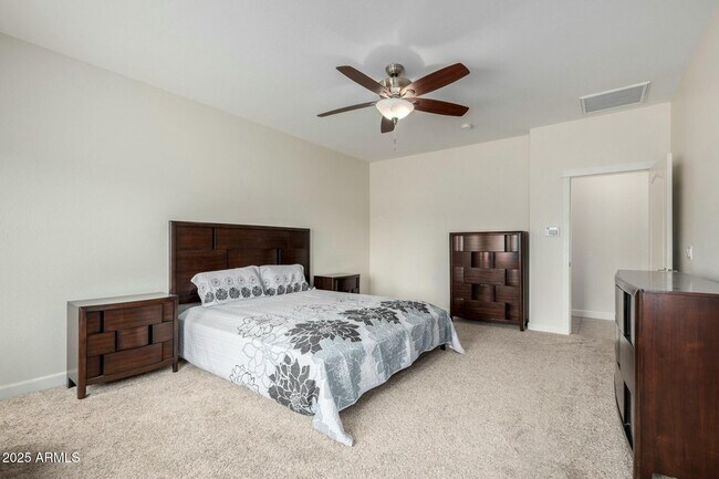 Building Photo - 9768 W Prospector Dr