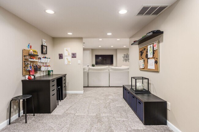 Building Photo - 9550 Mission Dr
