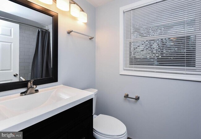 Building Photo - 1303 Port Echo Ln