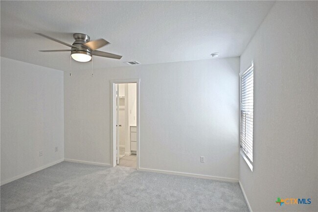 Building Photo - 11806 Bluebell Rdg