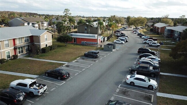 Building Photo - 1817 Caralee Blvd