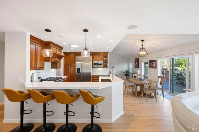 Building Photo - 1051 Stonebridge Dr