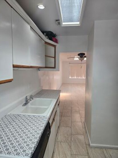 Building Photo - 5296 Treetops Dr
