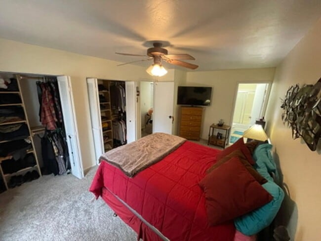 Building Photo - 3 Bedroom Townhouse Minutes from Canyons