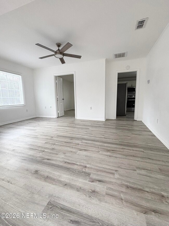 Building Photo - 1588 Hamilton St