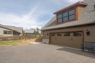 Building Photo - 148 Westwood Acres Dr