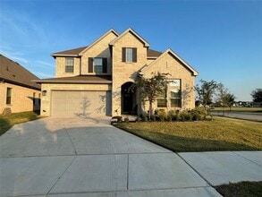 Building Photo - 1614 Birch St