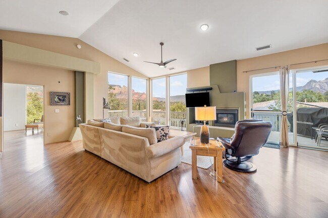 Building Photo - Furnished, 1-Year Long-Term Rental
