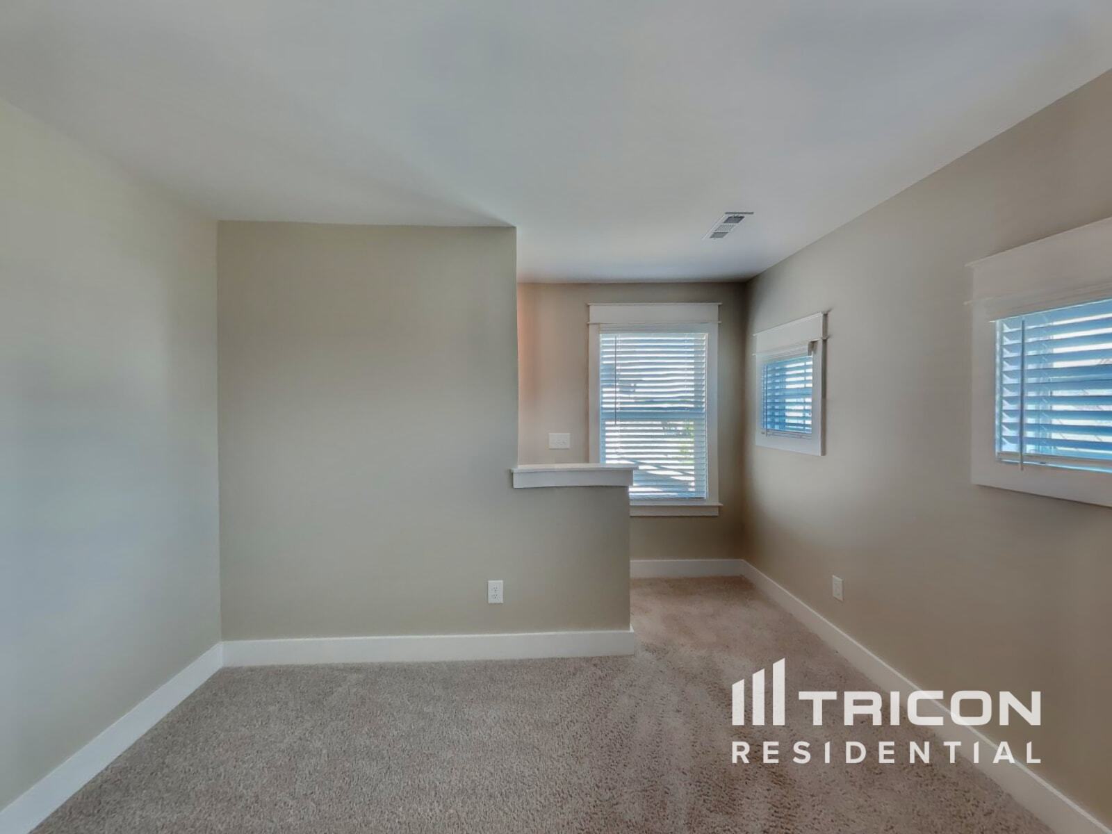 Building Photo - 1406 Cotillion Dr