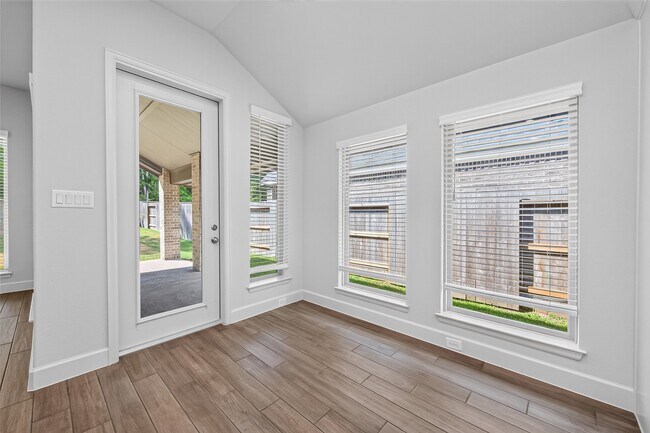Building Photo - 232 W Netleaf Ct
