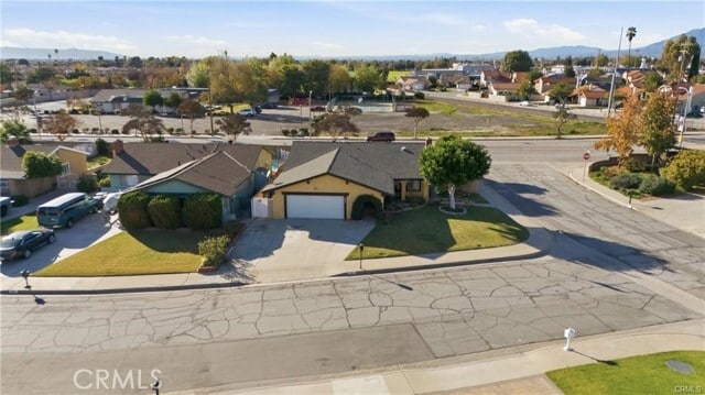 Building Photo - 937 N Greenpark Ave