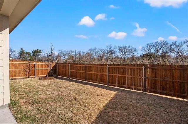 Building Photo - 2009 Belvedere St