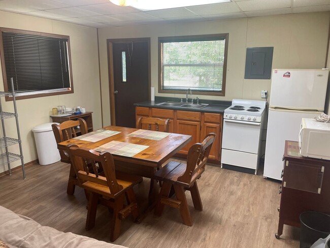 Building Photo - Lazy G RV Park