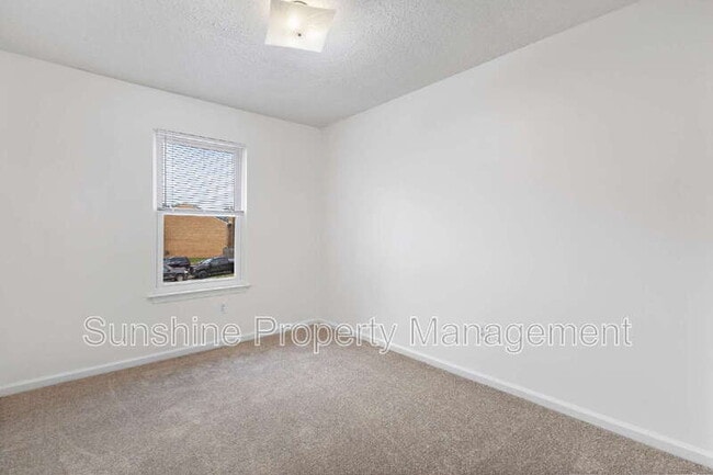 Building Photo - 4858 Tunlaw Ct