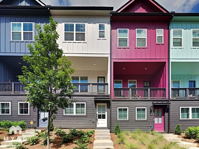 Building Photo - 155 Color Cir