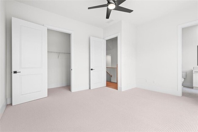 Building Photo - 2040 Juliette Ave