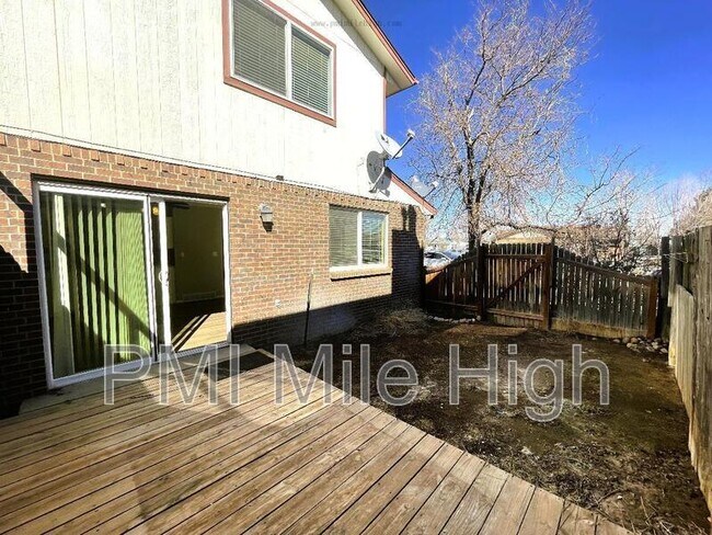 Building Photo - 845 S McKinley Ave