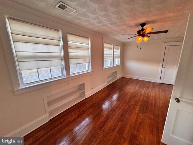 Building Photo - 1558 Zachary Taylor Hwy