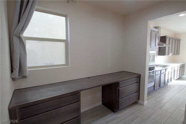 Building Photo - 1100 Via San Pietro