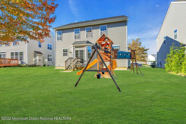 Building Photo - 10 Mulberry Dr