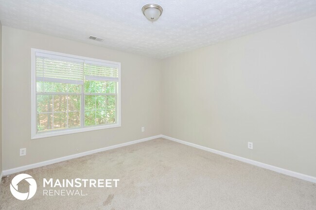 Building Photo - 3895 Tolliver Hills Dr