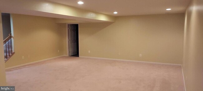 Building Photo - 5205 Joshua Tree Cir