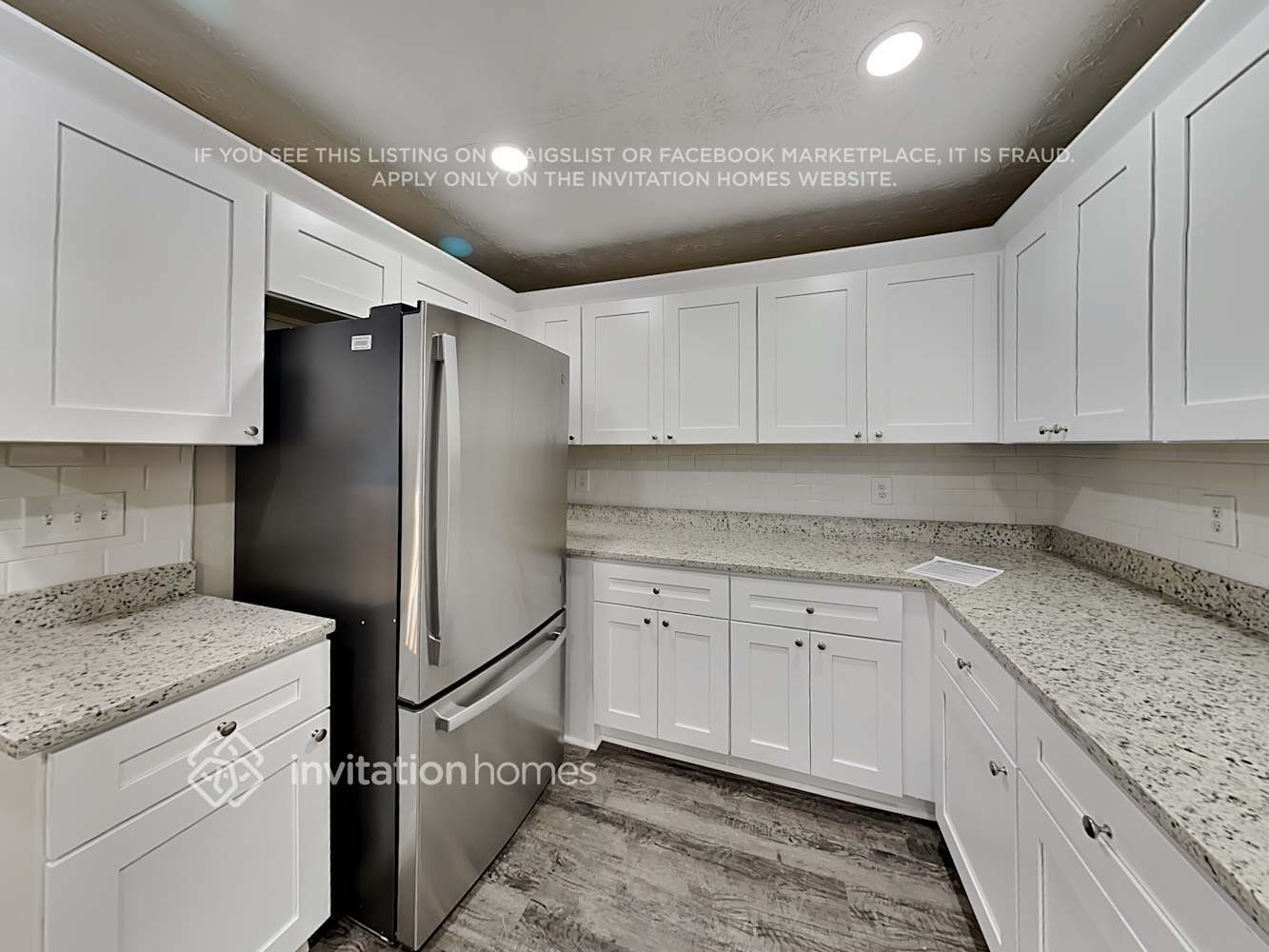 Building Photo - 3930 Grove Trail