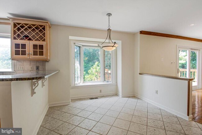 Building Photo - 7701 Zulima Ct