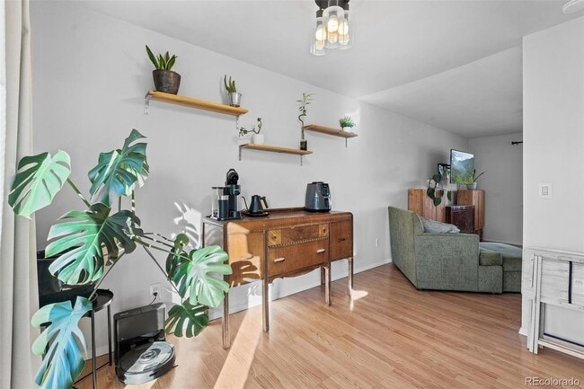 Building Photo - 1438 Laurette Dr