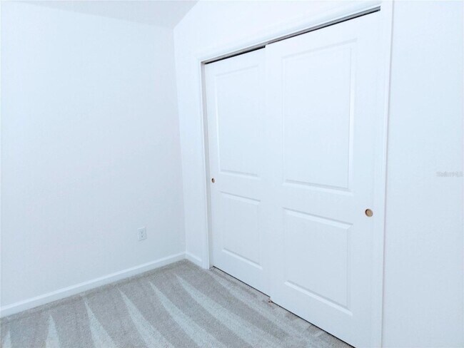 Building Photo - 3263 Sherfinski Ave