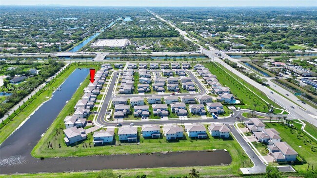 Building Photo - 4390 SW 122nd Terrace