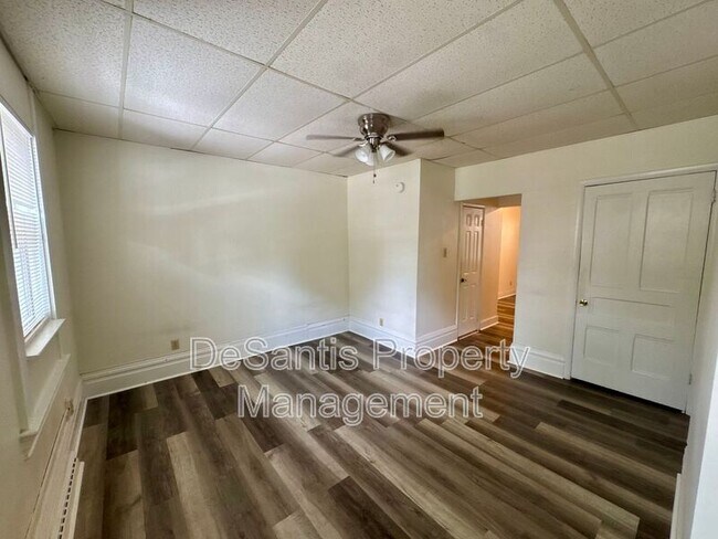 Building Photo - 1509 Hatteras St