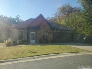 Building Photo - 2506 Westbury Dr