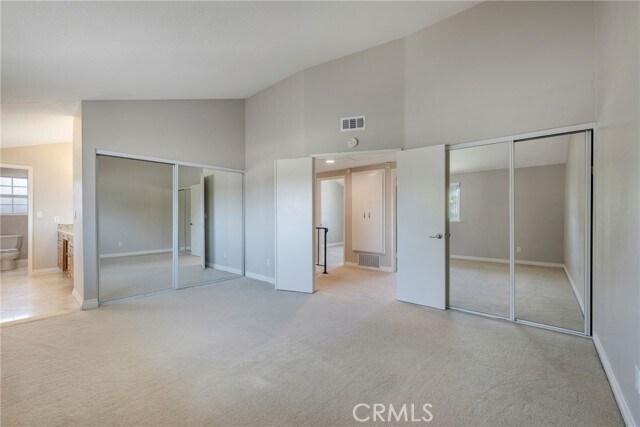 Building Photo - 155 S Beth Cir