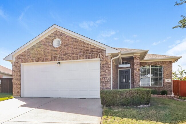 Building Photo - 9112 Christopher Cir