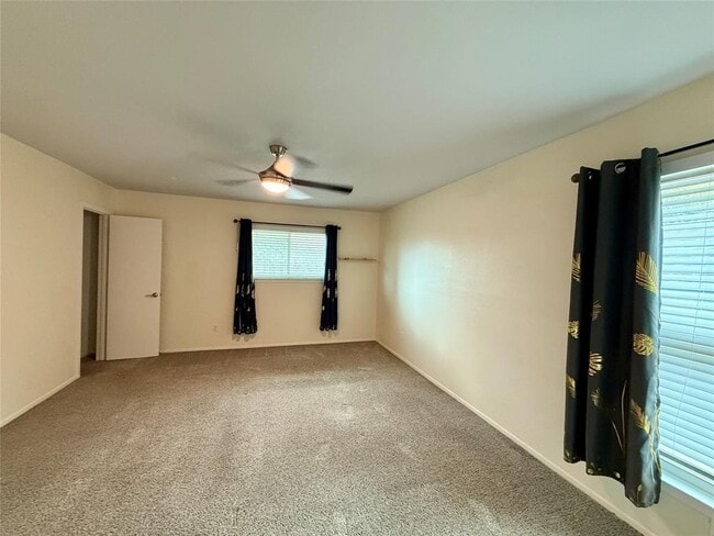 Building Photo - 3408 Ambleside Dr