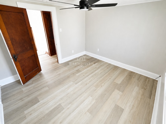 Building Photo - 2078 18th St SW