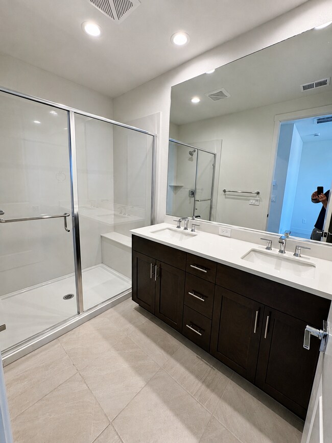 Building Photo - Brand New Townhouse in Livermore at Solera at Arroyo Crossings
