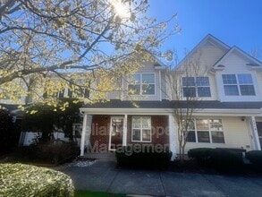 Building Photo - 7720 Averette Field Dr