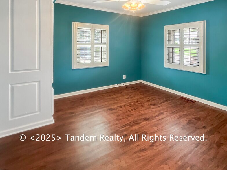 Building Photo - 401 Cleves St