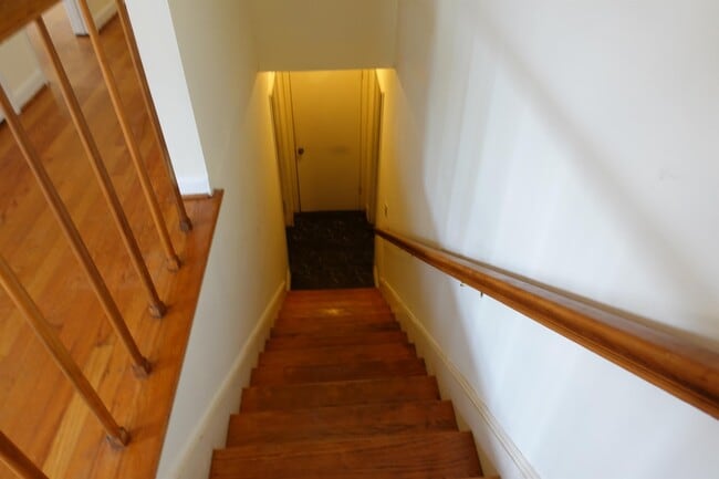 Building Photo - 325 Willow Oaks Dr