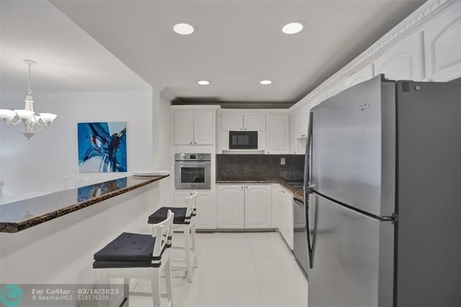 Building Photo - 19390 Collins Ave