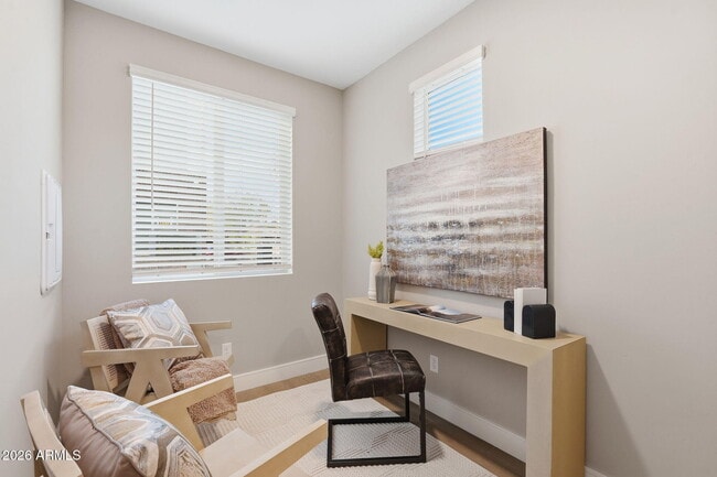 Building Photo - 850 N 8th Ave