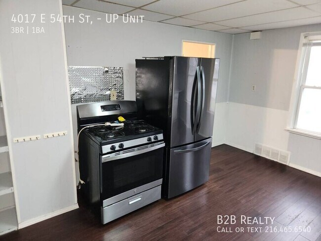 Building Photo - 4017 E 54th St