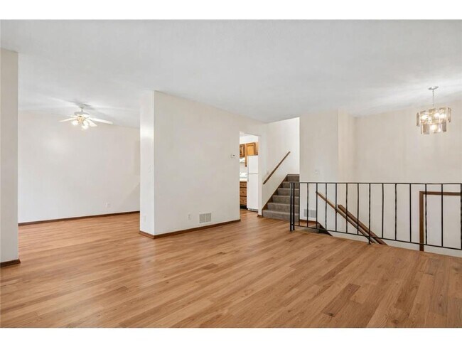 Building Photo - 2489 Woodbridge St