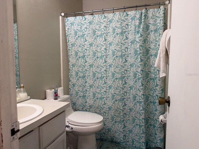 Building Photo - 7200 SW 8th Ave