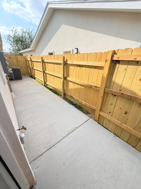 Building Photo - 2300 E San Andrea St